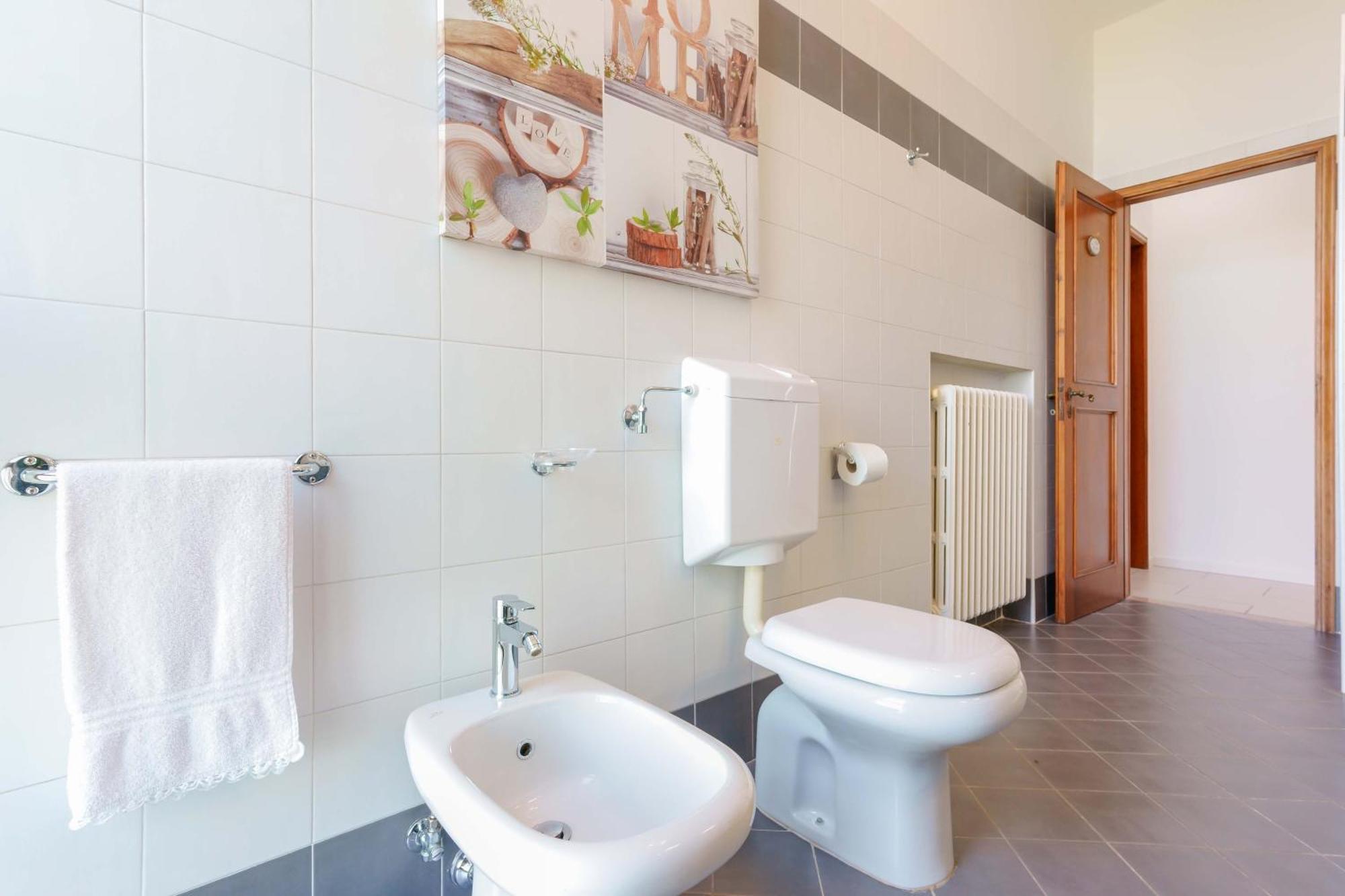Ca' Bianca Apartments Farneto ภายนอก รูปภาพ